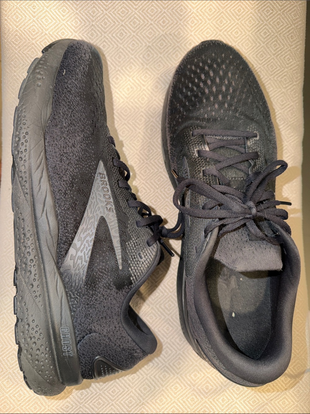 Brooks Men's Ghost Running Shoes - Black